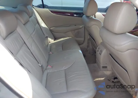 2002 Lexus Es 300 from USA, damaged, VIN JTHBF30G920072791